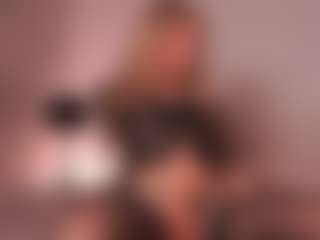 trannyfox69's Live Sex Cam Show