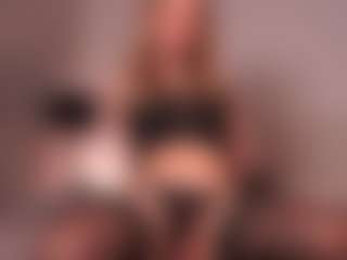 trannyfox69's Live Sex Cam Show