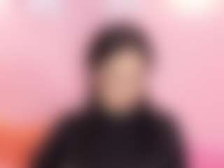littleari's Live Sex Cam Show