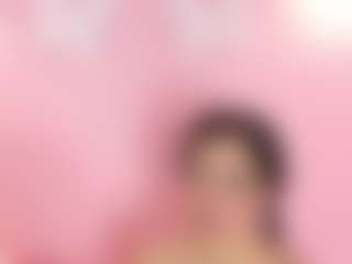 Live cam show with littleari - Butt Plug on instabang