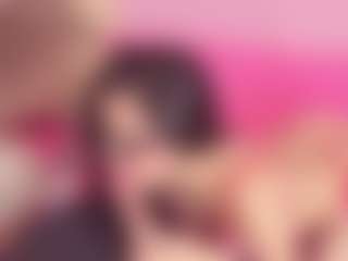 littleari's Live Sex Cam Show
