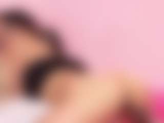 littleari's Live Sex Cam Show