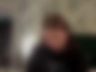 Live cam show with booozekirs - Game on crypto-cams