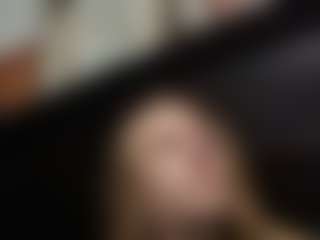 Live cam show with evaspearoshane - Tease on Adult Interactions