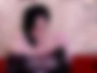 Live cam show with LuciousGrace - Lovense on live18s.com