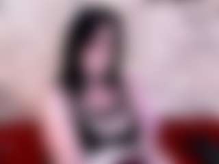 LuciousGrace MILF webcam performer live streaming