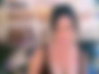 LuciousGrace MILF webcam performer live streaming