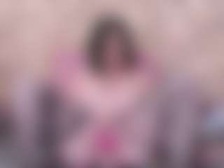 Live cam show with LuciousGrace - Big Tits MILF on SxyPornLive