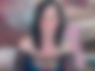 Live cam show with LuciousGrace - Thick on AdultVida.com