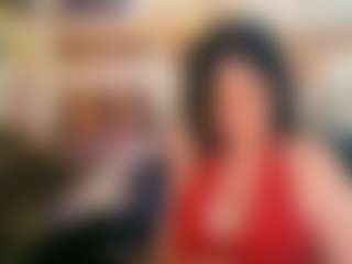 Live cam show with LuciousGrace - Ass Bouncing on Soda Cam