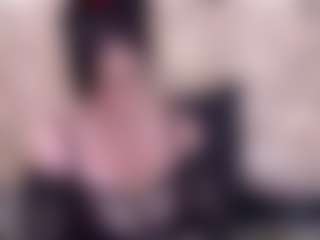 LuciousGrace MILF webcam performer live streaming