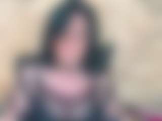 Live cam show with LuciousGrace - Brown Hair MILF on Camiplay Live