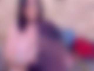 LuciousGrace MILF webcam performer live streaming