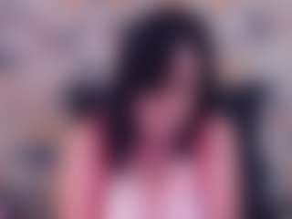 LuciousGrace MILF webcam performer live streaming