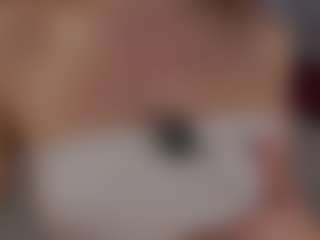 Live cam show with NeldaGault - Blonde Hair on Pornisteam.com