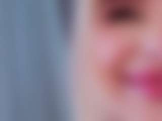 Live cam show with NeldaGault - Green Eyes on Uber Horny