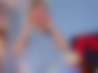 Live cam show with NeldaGault - Green Eyes on xxxlivecams.org