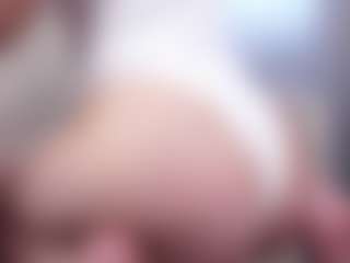 NeldaGault's Live Sex Cam Show