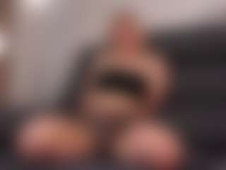 NeldaGault's Live Sex Cam Show