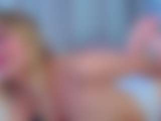 Live cam show with NeldaGault - Sexy on Camsoda