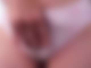 Live-camshow met NeldaGault - Striptease op Camsoda