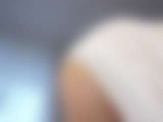 Live cam show with NeldaGault - Erotic Dance on SmokeAndPoke