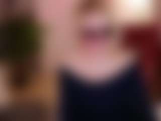 AnnaQueenMuse's Live Sex Cam Show