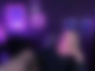 Live cam show with AnnaQueenMuse - Shaved on Soda Cam