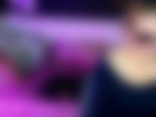 Live cam show with AnnaQueenMuse - Mature on SinfulBabes