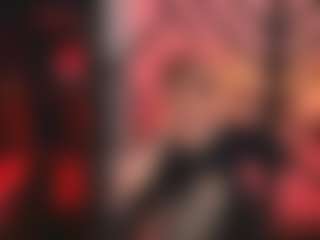 Live cam show with AnnaQueenMuse - Mature on luckytryst.com