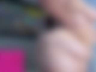 Live cam show with Charlotte-curvy - Mature on 1on1-livenow