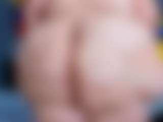 Live cam show with Charlotte-curvy - Tittyfuck on Streamer API