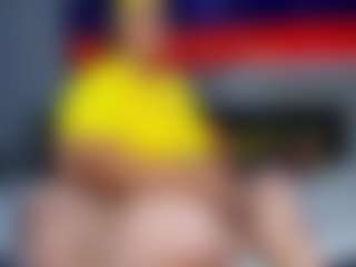 Live cam show with Charlotte-curvy - Middle Aged on Hubzter Live
