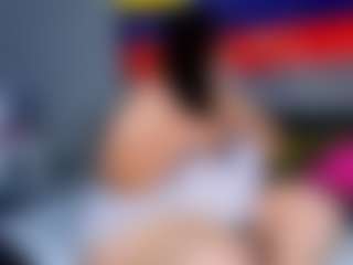 Live cam show with Charlotte-curvy - Middle Aged on Mixed Magazine Live
