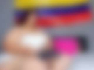 Live cam show with Charlotte-curvy - Red Hair on CamwithHer