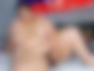 Live cam show with Charlotte-curvy - Tittyfuck on eurowanks.com