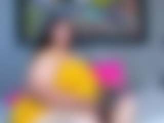 Live cam show with Charlotte-curvy - Red Hair MILF on justonemore.cc