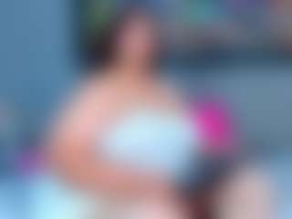 Live cam show with Charlotte-curvy - Red Hair on sexylive.show