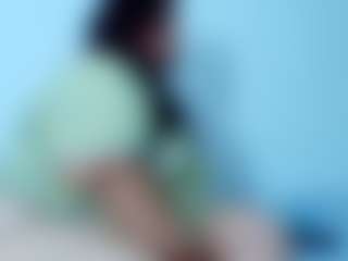 Live cam show with Charlotte-curvy - Red Hair MILF on alttransgirls