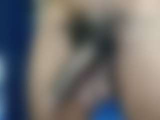Live cam show with Dick-herr7 - Bedroom on xxxlivecams.org