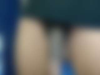 Live cam show with Dick-herr7 - Handjob on livesuperchat.net