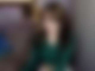 Live cam show with Effullia - Trimmed Asian on chickslive.net