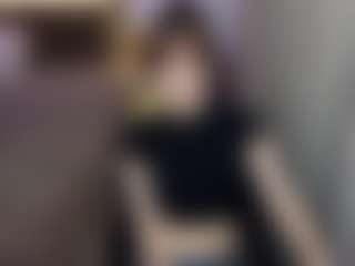 Live cam show with Effullia - Mistress on Camsoda