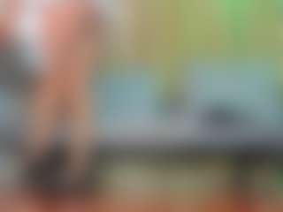 Live cam show with karinadiaz69 - Blonde Hair on Sweet Sext