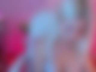 Live cam show with blonde-yen - Moaning on Uber Horny