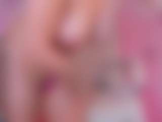 Live cam show with blonde-yen - Moaning on Camsoda