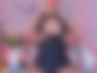 blonde-yen's Live Sex Cam Show
