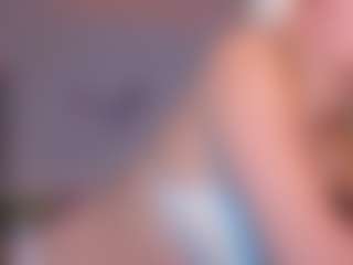 Live cam show with blonde-yen - Moaning on Camsoda