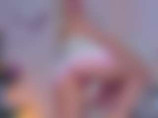 Live cam show with blonde-yen - Fingering on Camsoda