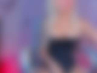 Live cam show with blonde-yen - Young Adult on Camsoda